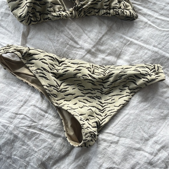 RARE LS Lovestory Bikini Sz XS/2 - Picture 3 of 6